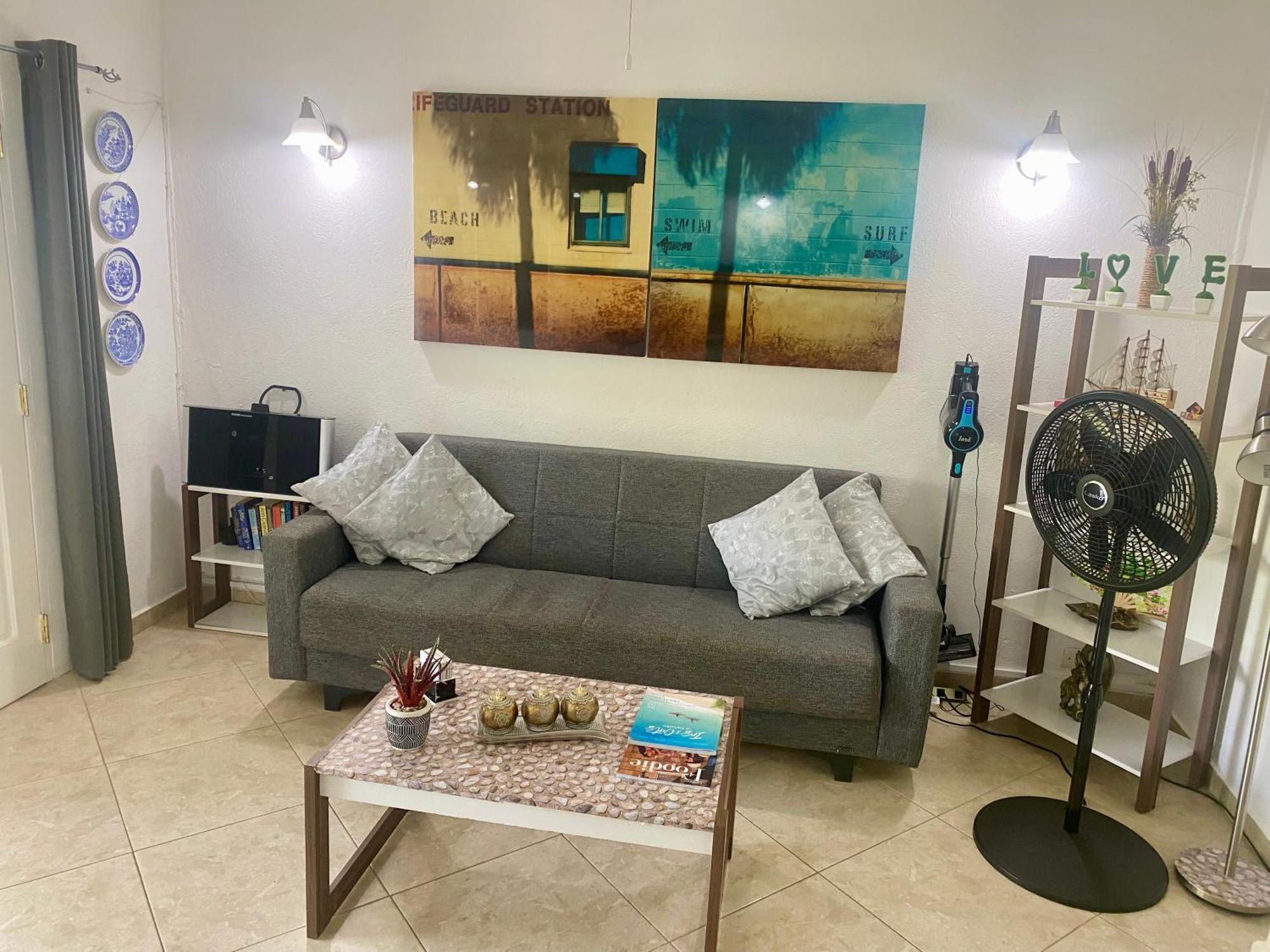West Coast 1 Bedroom Apartment 66 - Close To Beach 圣詹姆斯 外观 照片